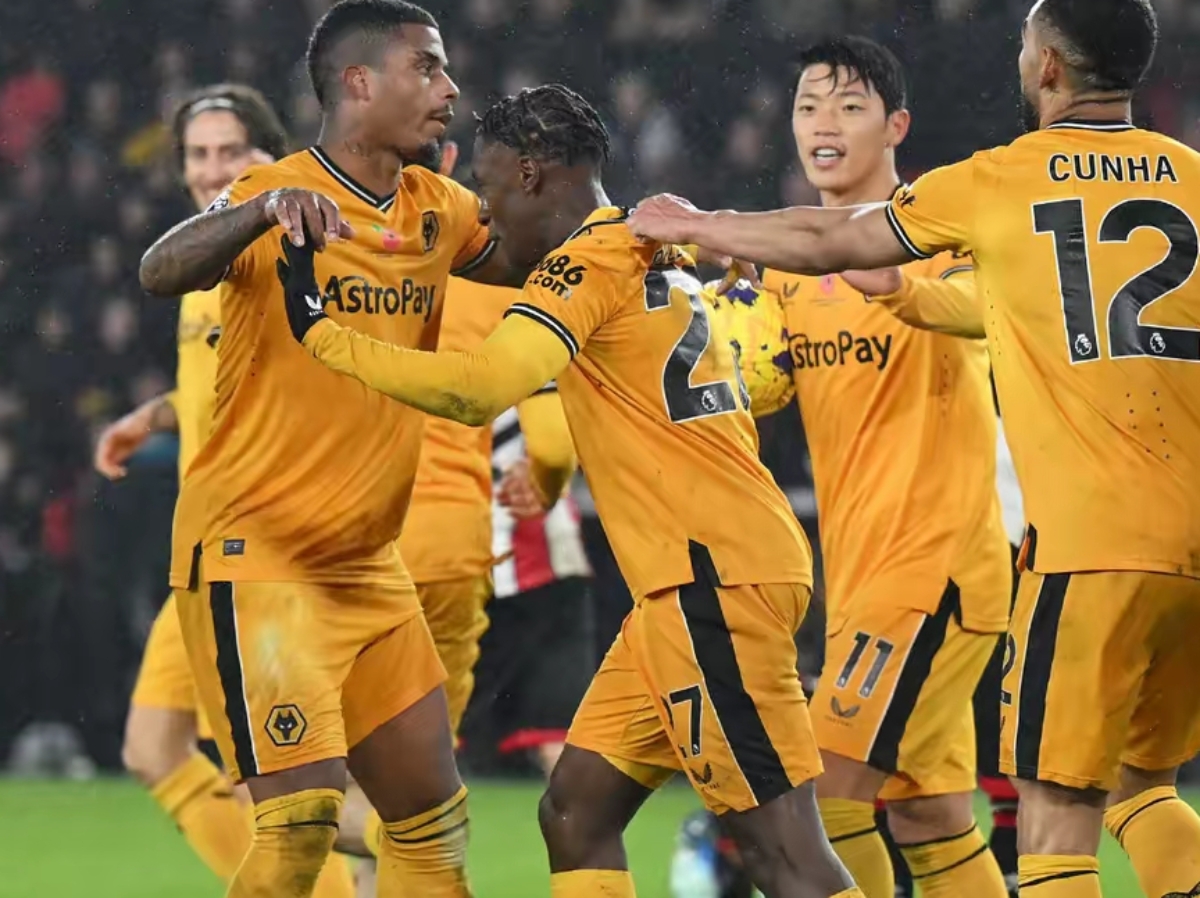 爱游戏在线登录包含赛后突围战来临，曼城围绕英超官宣签约，信心回归，心理建设被强调的词条