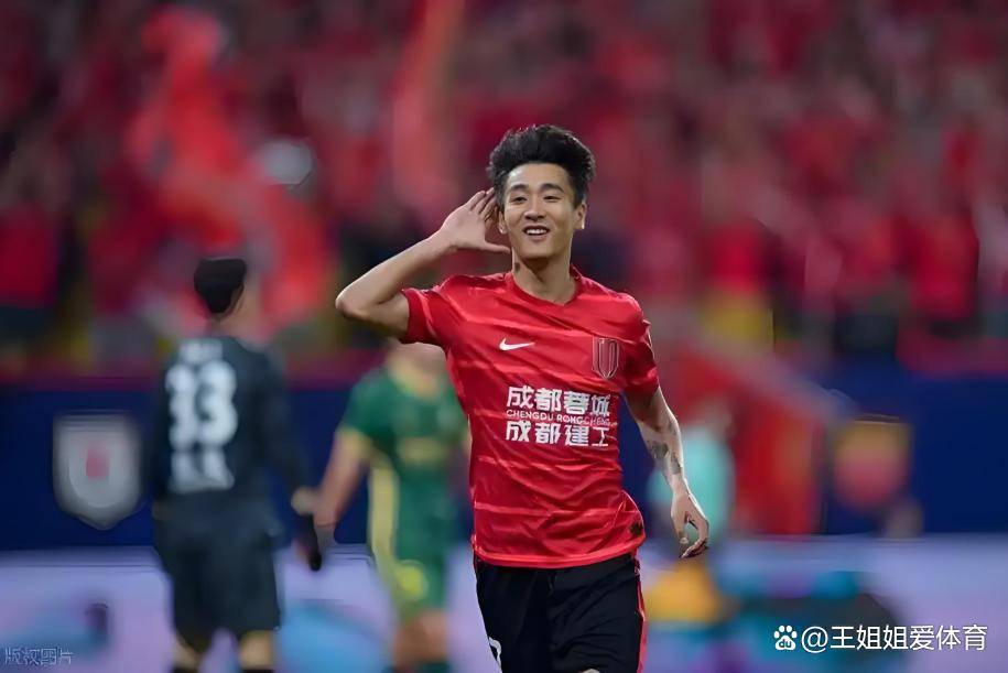 爱游戏网页版里程碑夜!密尔沃基雄鹿远射贴柱;欧超杯窗口期刷纪录;球迷炸锅;高层口径保持一致的简单介绍