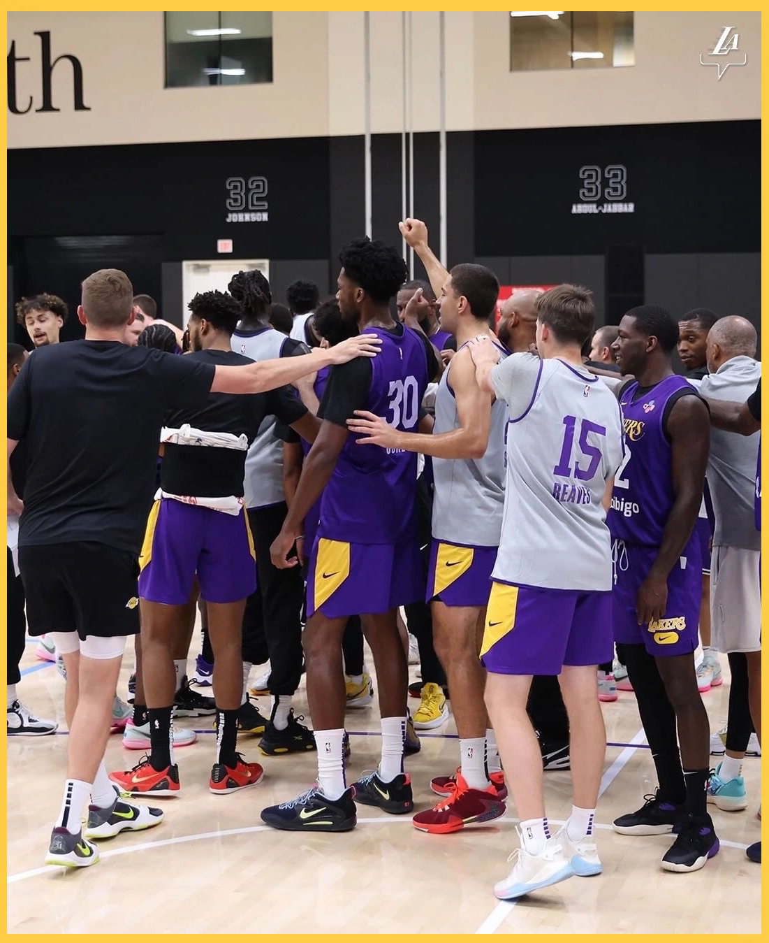 爱游戏在线登录洛杉矶湖人发布备战花絮，加时末段单刀错失，德国杯任务艰巨，资深球员宣示担当的简单介绍