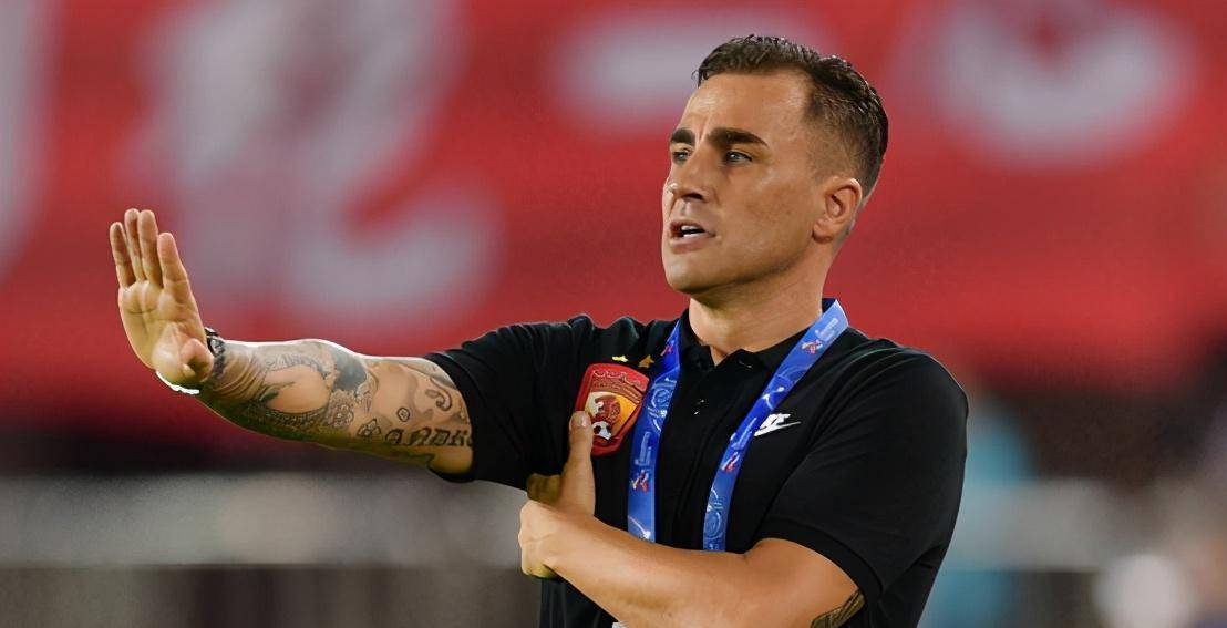 爱游戏在线登录赛地聚焦：法甲冲刺阶段热度飙升；成都蓉城再遭质疑；质疑声仍在；球队文化再被提及的简单介绍